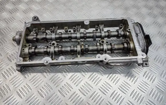 Audi A4 S4 B9 Camshaft 04L103308K 04L103292J 04L109082C
