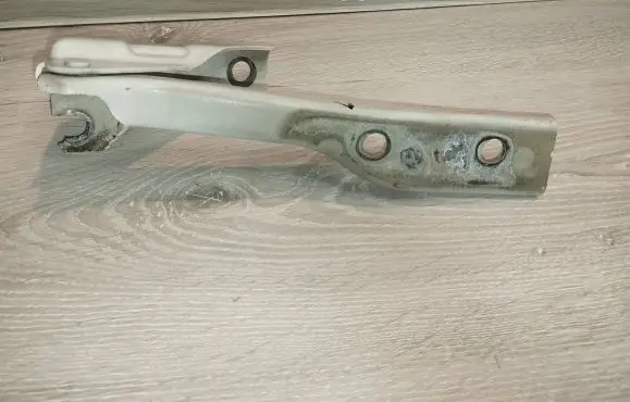 Volkswagen Polo V 6R Engine bonnet/hood hinges 6R0823301A