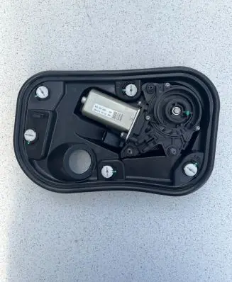 Audi A6 C7 Front door soft close latching motor 4G0837004