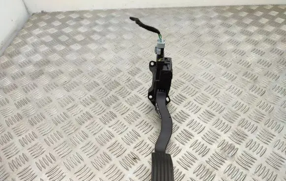 Peugeot 2008 I Accelerator throttle pedal 9671433780