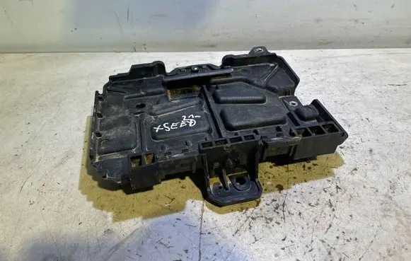 KIA Xceed Battery tray 37150J7000