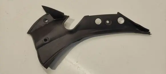 Under headlight/headlamp trim