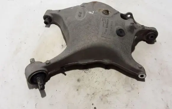 Volvo XC90 Rear upper control arm/wishbone 32246515