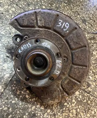 Volkswagen Caddy Front wheel hub