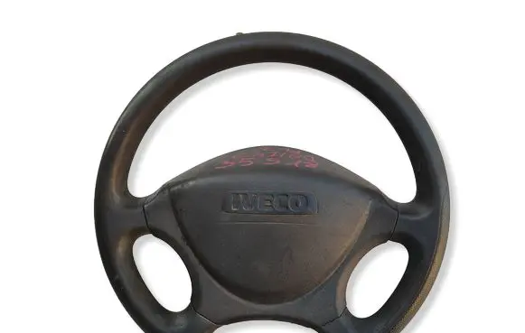 Iveco Daily 35.8 - 9 Steering wheel 