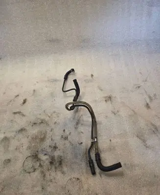Volkswagen PASSAT B5 Fuel main line pipe 