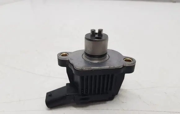 Skoda Kodiaq Camshaft vanos timing valve 04E906048A