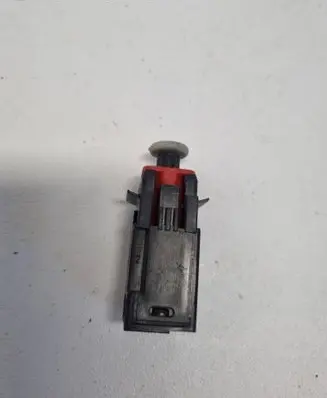 Opel Vectra C Brake pedal sensor switch 55701395 869619858 09109