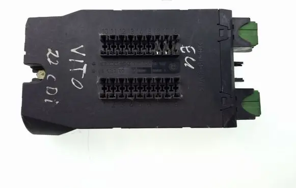 Mercedes-Benz Vito Viano W638 Fuse box set 0005400650 08501002