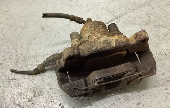 Skoda Octavia Mk2 (1Z) Front brake caliper