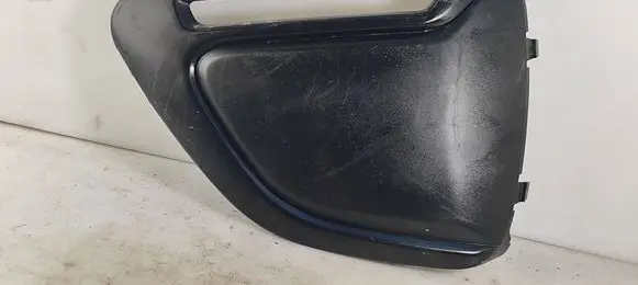 Peugeot 108 Front bumper lower grill 814810H110 136100100 3200201162
