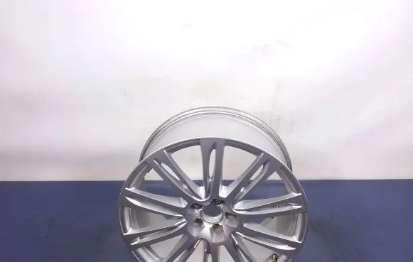 Audi A8 S8 D4 4H R18 alloy rim 4H0601025AG