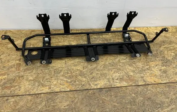 Hyundai Tucson IV NX4 Hybrid/electric vehicle battery bracket 