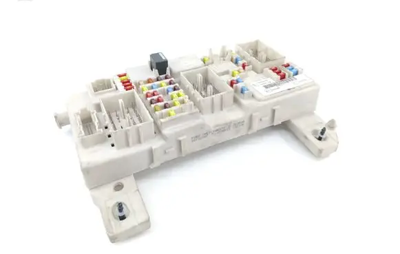 Ford Kuga I Fuse module 7M5T14A073JE