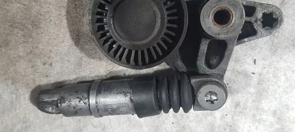 Audi A8 S8 D3 4E Generator/alternator belt tensioner 059145201F