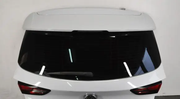 Opel Astra K Tailgate/trunk/boot lid 