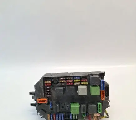 Mercedes-Benz S W221 Fuse box set A2215402450 A2215450001