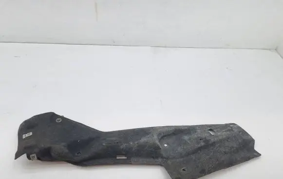 Chrysler Pacifica Center/middle under tray cover