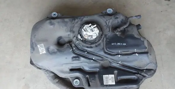 Toyota Corolla E210 E21 Fuel tank 7710002M40 770102A00 7702002C21