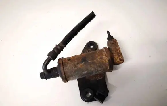 Hyundai Santa Fe Clutch master cylinder