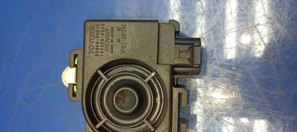 Lexus SC 430 Alarm system siren 8904024010 1845000050