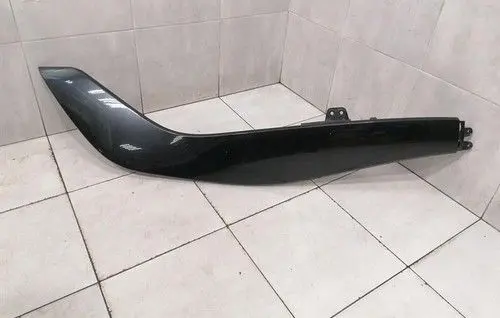 BMW 5 G30 G31 G38 Engine cover (trim) 51627372044