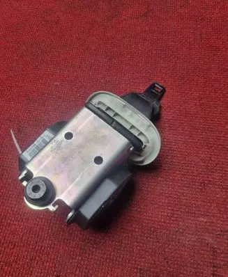 Renault Scenic III - Grand scenic III Middle seatbelt (rear) 888500009R 70413091 03723