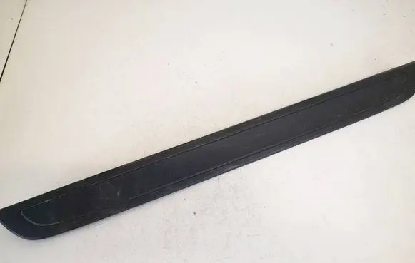 Toyota Auris 150 Front sill trim cover 6791112080 67911-12080