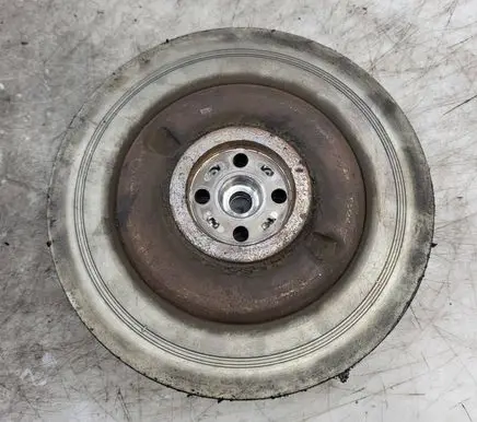 Volvo V60 Crankshaft pulley 31401194 P31401194