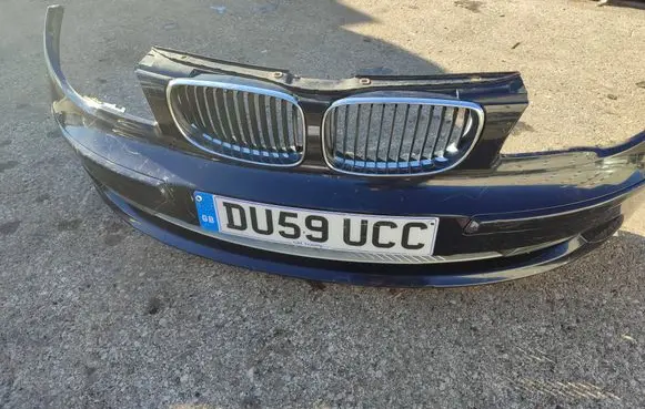 BMW 1 E81 E87 Front bumper 80602110 8683310