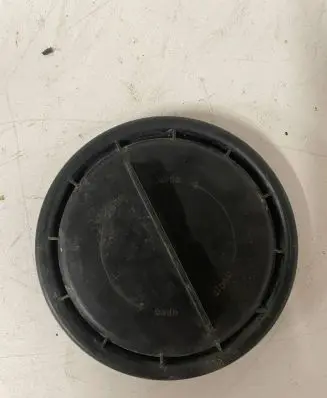 BMW 5 F10 F11 Headlight/headlamp dust cover 15822200