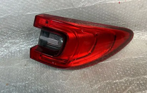 Renault Kadjar Rear/tail lights 265504776R 90165021CEX6 90165021