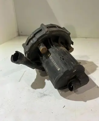 BMW 5 E39 Secondary air pump 72185244 1433935