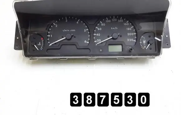 Land Rover Discovery Speedometer (instrument cluster) yac114022