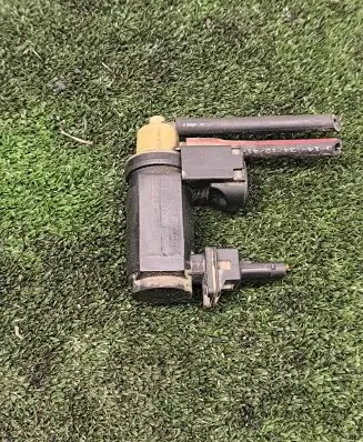 Hyundai i30 Turbo solenoid valve 70027202
