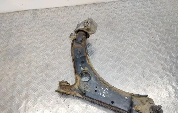 Volkswagen Caddy Front lower control arm/wishbone 1K0407189E 60748