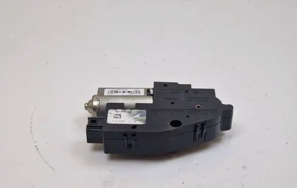 Nissan Qashqai Sunroof motor/actuator 19991070449 3R2641A0103 3M23520E