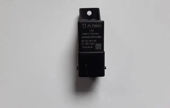 Ford Mondeo MK V Glow plug pre-heat relay 9803299780