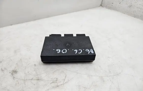 Audi A6 S6 C6 4F Tow bar trailer control unit/module 4F0907383B