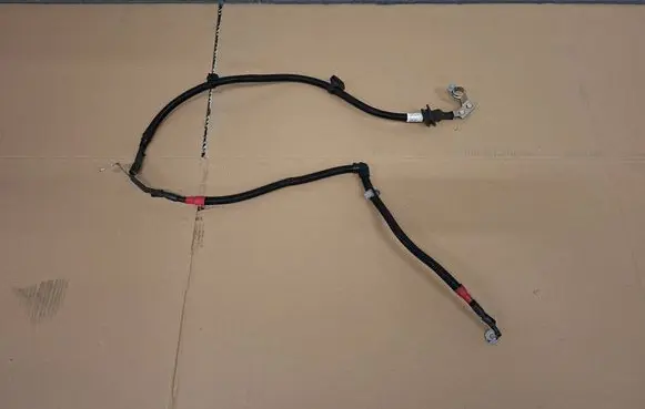 Mini One - Cooper F56 F55 Positive cable (battery) 8513157 12428513157