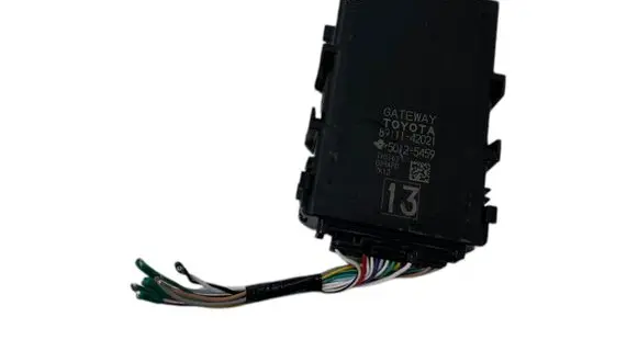 Toyota RAV 4 (XA40) Gateway control module 8911142021 50125459