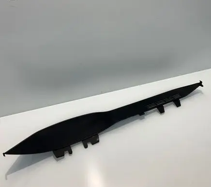 Mercedes-Benz C W204 Dashboard trim A2046890639 9030700 2046890639