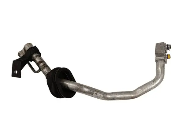 Air conditioning (A/C) pipe/hose