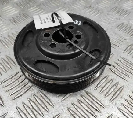 Volkswagen Golf V Crankshaft pulley 06F105243H