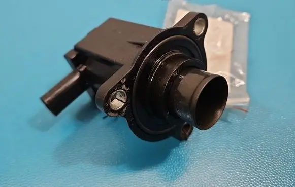 Opel Astra K Turbo solenoid valve 515397620 IMPRK1541144