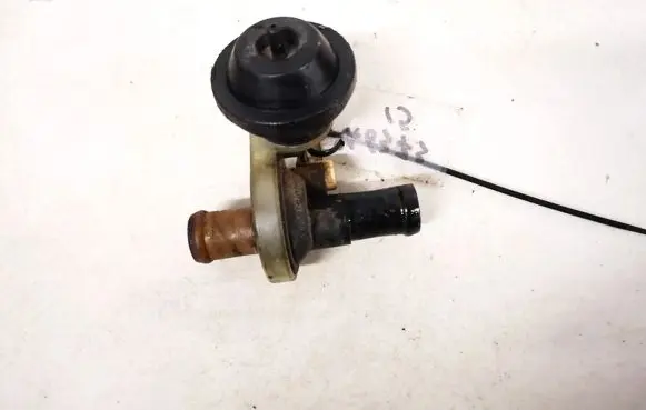 Audi A6 S6 C4 4A Coolant heater control valve 4a0819809