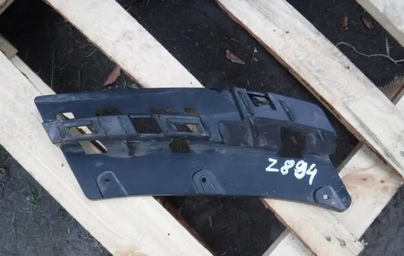 Opel Mokka Headlight/headlamp mounting bracket 95127320