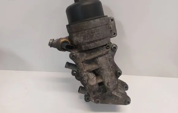 Peugeot 308 Oil filter mounting bracket V7591689800