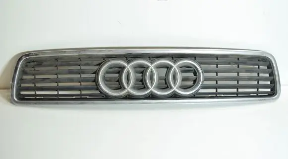 Audi A4 S4 B5 8D Front grill 8D0853651J
