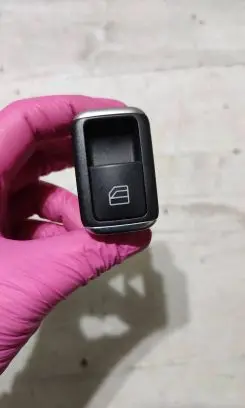 Mercedes-Benz A W176 Electric window control switch A2049058105 10075074 10023289